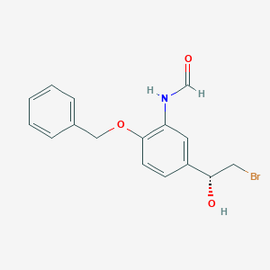 molecular formula C16H16BrNO3 B107349 (R)-N-[5-(2-溴-1-羟乙基)-2-(苯甲氧基)苯基]甲酰胺 CAS No. 201677-59-0