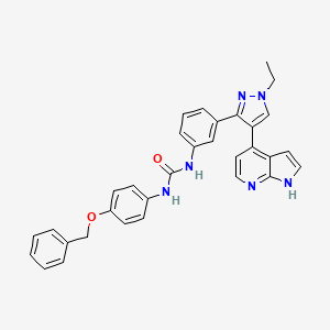 molecular formula C32H28N6O2 B10755496 1-(4-(benzyloxy)phenyl)-3-(3-(1-ethyl-4-(1H-pyrrolo[2,3-b]pyridin-4-yl)-1H-pyrazol-3-yl)phenyl)urea 