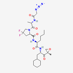 molecular formula C28H43F2N7O6 B10780277 (2S)-1-[(2S)-2-[(2-azidoacetyl)amino]propanoyl]-N-[(2S)-1-[[(2S)-3-cyclohexyl-1-[(2R)-2-methyloxiran-2-yl]-1-oxopropan-2-yl]amino]-1-oxohexan-2-yl]-4,4-difluoropyrrolidine-2-carboxamide 