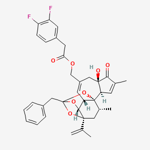 molecular formula C36H36F2O7 B10792939 [(1R,2R,6R,10S,11R,15S,17R)-13-benzyl-6-hydroxy-4,17-dimethyl-5-oxo-15-(prop-1-en-2-yl)-12,14,18-trioxapentacyclo[11.4.1.0^{1,10}.0^{2,6}.0^{11,15}]octadeca-3,8-dien-8-yl]methyl 2-(3,4-difluorophenyl)acetate 