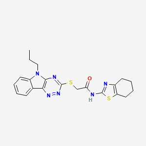 2-((5-Propyl-5H-[1,2,4]triazino[5,6-b]indol-3-yl)thio)-N-(4,5,6,7-tetrahydrobenzo[d]thiazol-2-yl)acetamide