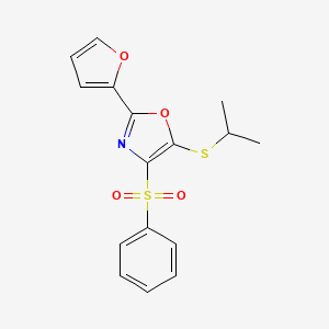 2-(Furan-2-yl)-4-(phenylsulfonyl)-5-(propan-2-ylsulfanyl)-1,3-oxazole