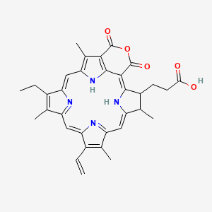 3-(17-Ethenyl-12-ethyl-13,18,22,27-tetramethyl-3,5-dioxo-4-oxa-8,24,25,26-tetrazahexacyclo[19.2.1.16,9.111,14.116,19.02,7]heptacosa-1,6,9(27),10,12,14(26),15,17,19(25),20-decaen-23-yl)propanoic acid