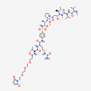 molecular formula C61H101N11O17S B10831927 (2S)-5-(carbamoylamino)-N-[4-[[(2R,3R)-3-[(2S)-1-[(3R,4S,5S)-4-[[(2S)-2-[[(2S)-2-(dimethylamino)-3-methylbutanoyl]amino]-3-methylbutanoyl]-methylamino]-3-methoxy-5-methylheptanoyl]pyrrolidin-2-yl]-3-methoxy-2-methylpropanoyl]sulfamoyl]phenyl]-2-[[(2S)-2-[3-[2-[2-[2-(2,5-dioxopyrrol-1-yl)ethoxy]ethoxy]ethoxy]propanoylamino]-3-methylbutanoyl]amino]pentanamide CAS No. 1800462-96-7