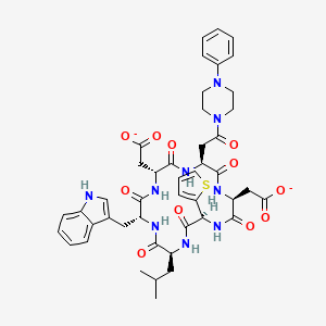 {(2S,5S,8S,11R,14R,17S)-14-Carboxymethyl-11-(1H-indol-3-ylmethyl)-8-isobutyl-3,6,9,12,15,18-hexaoxo-17-[2-oxo-2-(4-phenyl-piperazin-1-yl)-ethyl]-5-thiophen-2-yl-1,4,7,10,13,16hexaaza-cyclooctadec-2-yl}-acetic acid