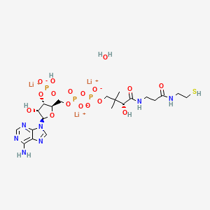 trilithium;[(2R,3S,4R,5R)-5-(6-aminopurin-9-yl)-4-hydroxy-2-[[[[(3R)-3-hydroxy-2,2-dimethyl-4-oxo-4-[[3-oxo-3-(2-sulfanylethylamino)propyl]amino]butoxy]-oxidophosphoryl]oxy-oxidophosphoryl]oxymethyl]oxolan-3-yl] hydrogen phosphate;hydrate