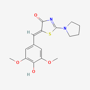 (5Z)-5-(4-hydroxy-3,5-dimethoxybenzylidene)-2-(pyrrolidin-1-yl)-1,3-thiazol-4(5H)-one