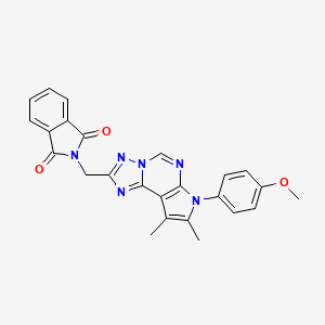 2-{[7-(4-methoxyphenyl)-8,9-dimethyl-7H-pyrrolo[3,2-e][1,2,4]triazolo[1,5-c]pyrimidin-2-yl]methyl}-1H-isoindole-1,3(2H)-dione