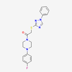 1-[4-(4-Fluorophenyl)piperazin-1-yl]-2-[(1-phenyl-1,2,4-triazol-3-yl)sulfanyl]ethanone