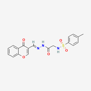 4-methyl-N-(2-oxo-2-{(2E)-2-[(4-oxo-4H-chromen-3-yl)methylidene]hydrazinyl}ethyl)benzenesulfonamide (non-preferred name)