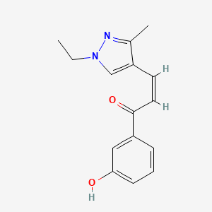 (2Z)-3-(1-ethyl-3-methyl-1H-pyrazol-4-yl)-1-(3-hydroxyphenyl)prop-2-en-1-one