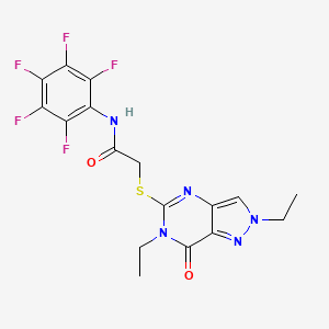 2-[(2,6-diethyl-7-oxo-6,7-dihydro-2H-pyrazolo[4,3-d]pyrimidin-5-yl)sulfanyl]-N-(pentafluorophenyl)acetamide