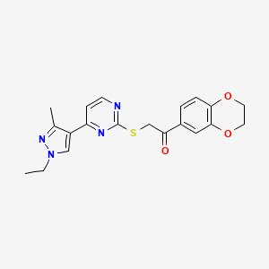 1-(2,3-dihydro-1,4-benzodioxin-6-yl)-2-{[4-(1-ethyl-3-methyl-1H-pyrazol-4-yl)pyrimidin-2-yl]sulfanyl}ethanone