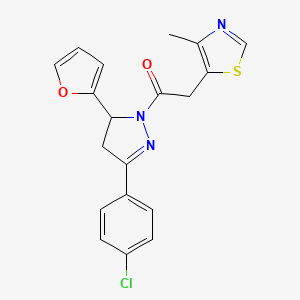 1-[3-(4-chlorophenyl)-5-(furan-2-yl)-4,5-dihydro-1H-pyrazol-1-yl]-2-(4-methyl-1,3-thiazol-5-yl)ethanone