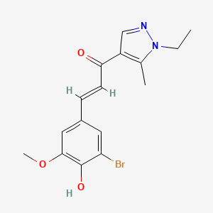 molecular formula C16H17BrN2O3 B10959360 (2E)-3-(3-bromo-4-hydroxy-5-methoxyphenyl)-1-(1-ethyl-5-methyl-1H-pyrazol-4-yl)prop-2-en-1-one 