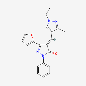 (4E)-4-[(1-ethyl-3-methyl-1H-pyrazol-4-yl)methylidene]-5-(furan-2-yl)-2-phenyl-2,4-dihydro-3H-pyrazol-3-one