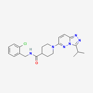 N-(2-chlorobenzyl)-1-[3-(propan-2-yl)[1,2,4]triazolo[4,3-b]pyridazin-6-yl]piperidine-4-carboxamide