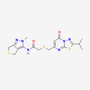 2-{[(2-Isopropyl-5-oxo-5H-[1,3,4]thiadiazolo[3,2-A]pyrimidin-7-YL)methyl]sulfanyl}-N-(2-methyl-2,6-dihydro-4H-thieno[3,4-C]pyrazol-3-YL)acetamide