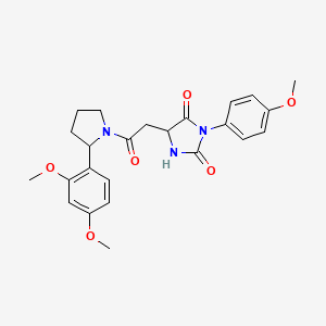 5-{2-[2-(2,4-Dimethoxyphenyl)pyrrolidin-1-yl]-2-oxoethyl}-3-(4-methoxyphenyl)imidazolidine-2,4-dione