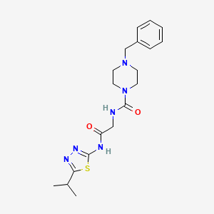 molecular formula C19H26N6O2S B10997843 4-benzyl-N-(2-oxo-2-{[5-(propan-2-yl)-1,3,4-thiadiazol-2-yl]amino}ethyl)piperazine-1-carboxamide 