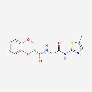 molecular formula C15H15N3O4S B11012515 N-{2-[(5-methyl-1,3-thiazol-2-yl)amino]-2-oxoethyl}-2,3-dihydro-1,4-benzodioxine-2-carboxamide 