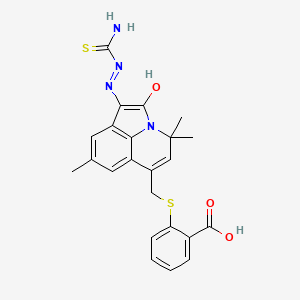 2-({[1-(Carbamothioylhydrazono)-4,4,8-trimethyl-2-oxo-1,2-dihydro-4H-pyrrolo[3,2,1-IJ]quinolin-6-YL]methyl}sulfanyl)benzoic acid