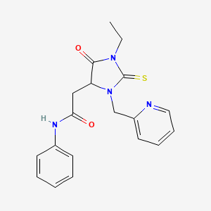 molecular formula C19H20N4O2S B11066948 2-[1-ethyl-5-oxo-3-(pyridin-2-ylmethyl)-2-thioxoimidazolidin-4-yl]-N-phenylacetamide 