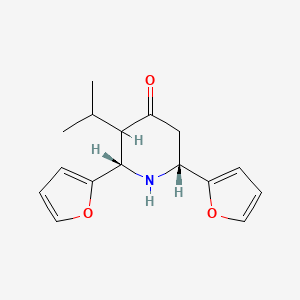 molecular formula C16H19NO3 B11068855 (2S,6R)-2,6-di(furan-2-yl)-3-(propan-2-yl)piperidin-4-one 