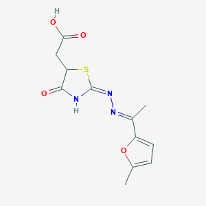 [(2E)-2-{(2E)-[1-(5-methylfuran-2-yl)ethylidene]hydrazinylidene}-4-oxo-1,3-thiazolidin-5-yl]acetic acid