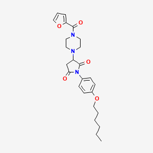 molecular formula C25H31N3O5 B11094909 3-[4-(Furan-2-ylcarbonyl)piperazin-1-yl]-1-[4-(hexyloxy)phenyl]pyrrolidine-2,5-dione 