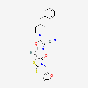 5-(4-benzylpiperidin-1-yl)-2-{(E)-[3-(furan-2-ylmethyl)-4-oxo-2-thioxo-1,3-thiazolidin-5-ylidene]methyl}-1,3-oxazole-4-carbonitrile