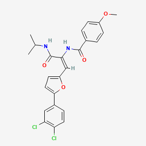 (2E)-3-[5-(3,4-dichlorophenyl)furan-2-yl]-2-[(4-methoxyphenyl)formamido]-N-(propan-2-yl)prop-2-enamide