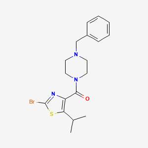 molecular formula C18H22BrN3OS B11128455 (4-Benzylpiperazin-1-yl)[2-bromo-5-(propan-2-yl)-1,3-thiazol-4-yl]methanone 