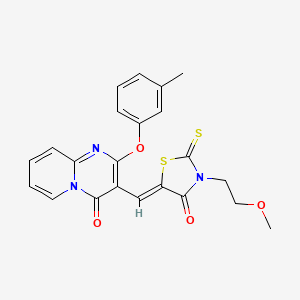 3-{(Z)-[3-(2-methoxyethyl)-4-oxo-2-thioxo-1,3-thiazolidin-5-ylidene]methyl}-2-(3-methylphenoxy)-4H-pyrido[1,2-a]pyrimidin-4-one