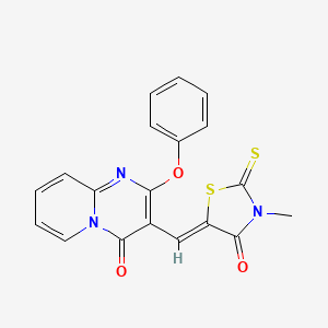 3-[(Z)-(3-methyl-4-oxo-2-thioxo-1,3-thiazolidin-5-ylidene)methyl]-2-phenoxy-4H-pyrido[1,2-a]pyrimidin-4-one