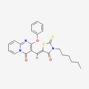 3-[(Z)-(3-hexyl-4-oxo-2-thioxo-1,3-thiazolidin-5-ylidene)methyl]-2-phenoxy-4H-pyrido[1,2-a]pyrimidin-4-one