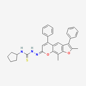 (2E)-N-cyclopentyl-2-(2,9-dimethyl-3,5-diphenyl-7H-furo[3,2-g]chromen-7-ylidene)hydrazinecarbothioamide