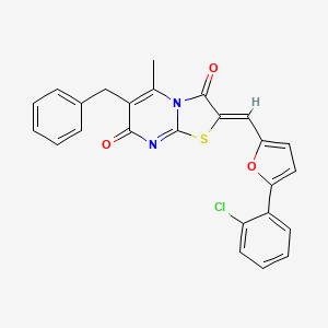 (2Z)-6-benzyl-2-{[5-(2-chlorophenyl)furan-2-yl]methylidene}-5-methyl-7H-[1,3]thiazolo[3,2-a]pyrimidine-3,7(2H)-dione