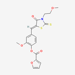 2-methoxy-4-{(Z)-[3-(2-methoxyethyl)-4-oxo-2-thioxo-1,3-thiazolidin-5-ylidene]methyl}phenyl furan-2-carboxylate