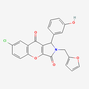 molecular formula C22H14ClNO5 B11147551 7-Chloro-2-(furan-2-ylmethyl)-1-(3-hydroxyphenyl)-1,2-dihydrochromeno[2,3-c]pyrrole-3,9-dione 