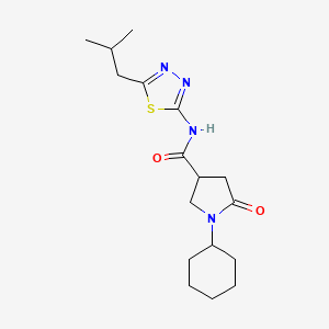 1-cyclohexyl-N-[5-(2-methylpropyl)-1,3,4-thiadiazol-2-yl]-5-oxopyrrolidine-3-carboxamide