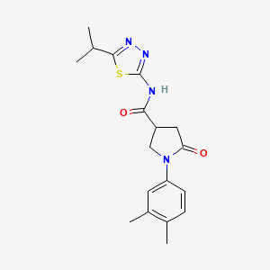 1-(3,4-dimethylphenyl)-5-oxo-N-[5-(propan-2-yl)-1,3,4-thiadiazol-2-yl]pyrrolidine-3-carboxamide