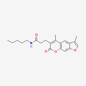 3-(3,5-dimethyl-7-oxo-7H-furo[3,2-g]chromen-6-yl)-N-pentylpropanamide