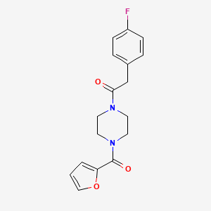 2-(4-Fluorophenyl)-1-[4-(furan-2-ylcarbonyl)piperazin-1-yl]ethanone