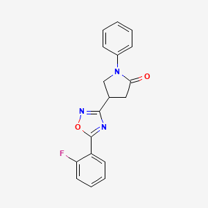 4-(5-(2-Fluorophenyl)-1,2,4-oxadiazol-3-yl)-1-phenylpyrrolidin-2-one