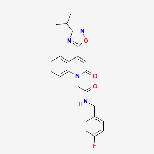 molecular formula C23H21FN4O3 B11193181 N-(4-fluorobenzyl)-2-{2-oxo-4-[3-(propan-2-yl)-1,2,4-oxadiazol-5-yl]quinolin-1(2H)-yl}acetamide 