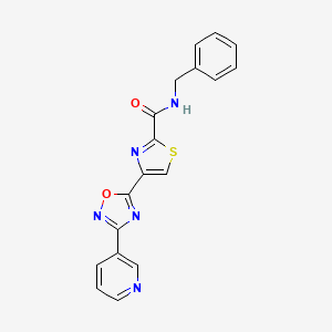 N-benzyl-4-[3-(pyridin-3-yl)-1,2,4-oxadiazol-5-yl]-1,3-thiazole-2-carboxamide