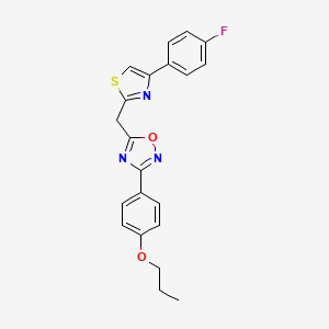 5-{[4-(4-Fluorophenyl)-1,3-thiazol-2-yl]methyl}-3-(4-propoxyphenyl)-1,2,4-oxadiazole