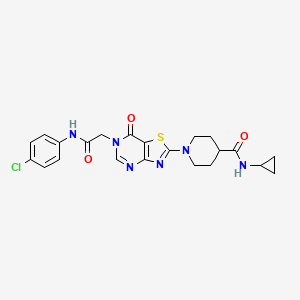 1-(6-{2-[(4-chlorophenyl)amino]-2-oxoethyl}-7-oxo-6,7-dihydro[1,3]thiazolo[4,5-d]pyrimidin-2-yl)-N-cyclopropylpiperidine-4-carboxamide