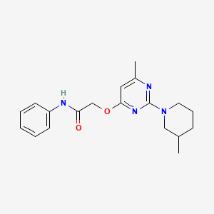 2-{[6-methyl-2-(3-methylpiperidin-1-yl)pyrimidin-4-yl]oxy}-N-phenylacetamide